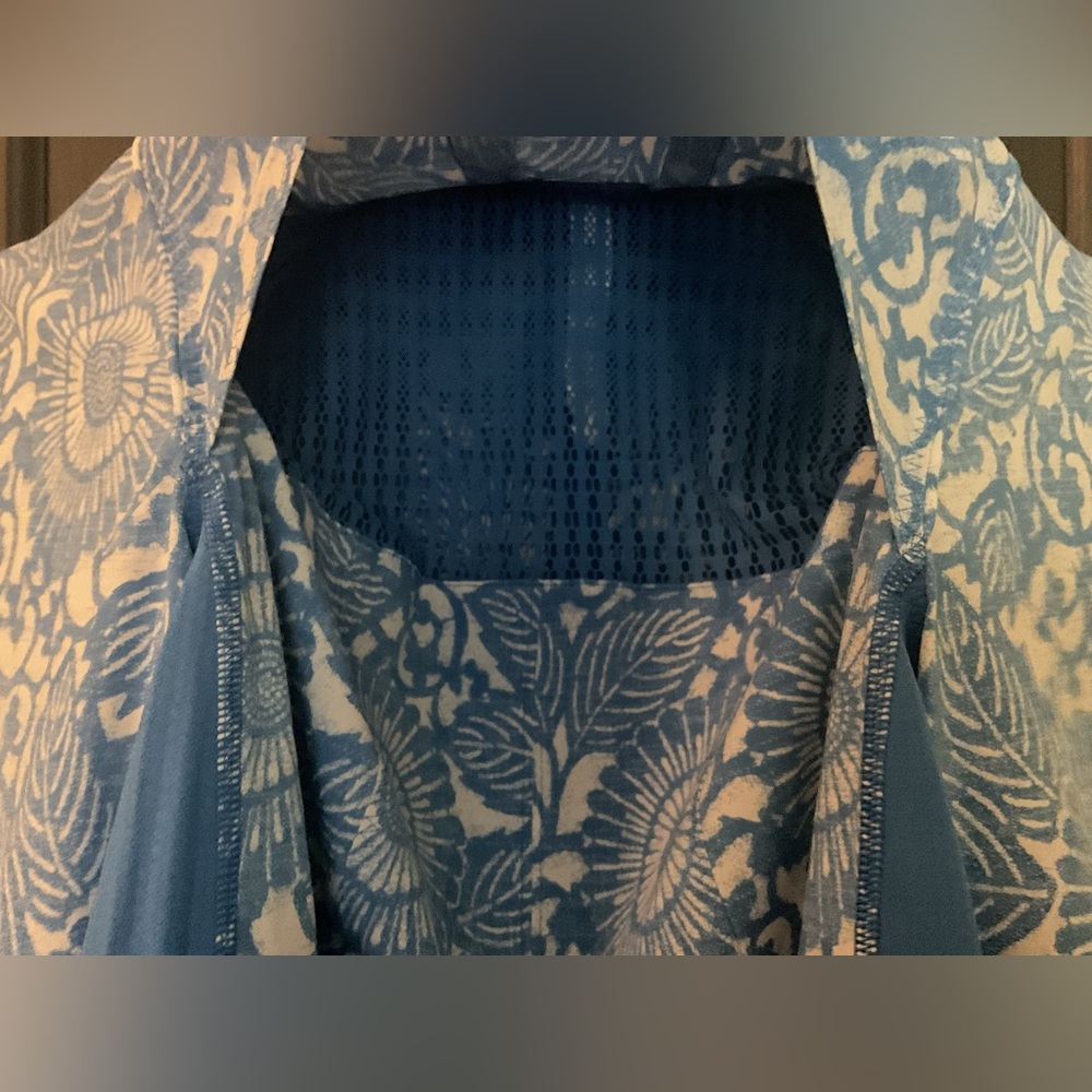 Lululemon Studio Jacket Rare Blue Floral Print Mesh Lined Size 8 EUC Cord Port - Picture 5 of 9